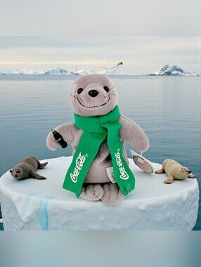 1998 Coca-Cola Bean Bag Plush 8" Seal In Green Scarf Embroidered Logo New W/Tags
